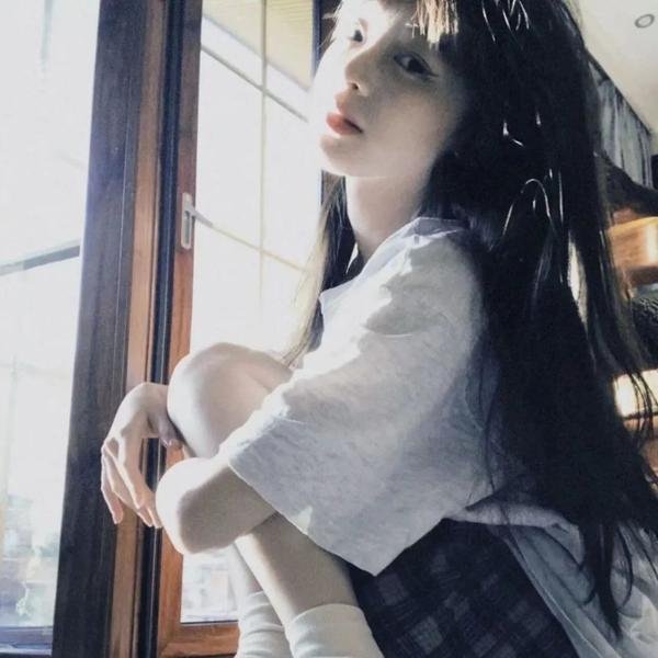 借物少女艾莉缇封面